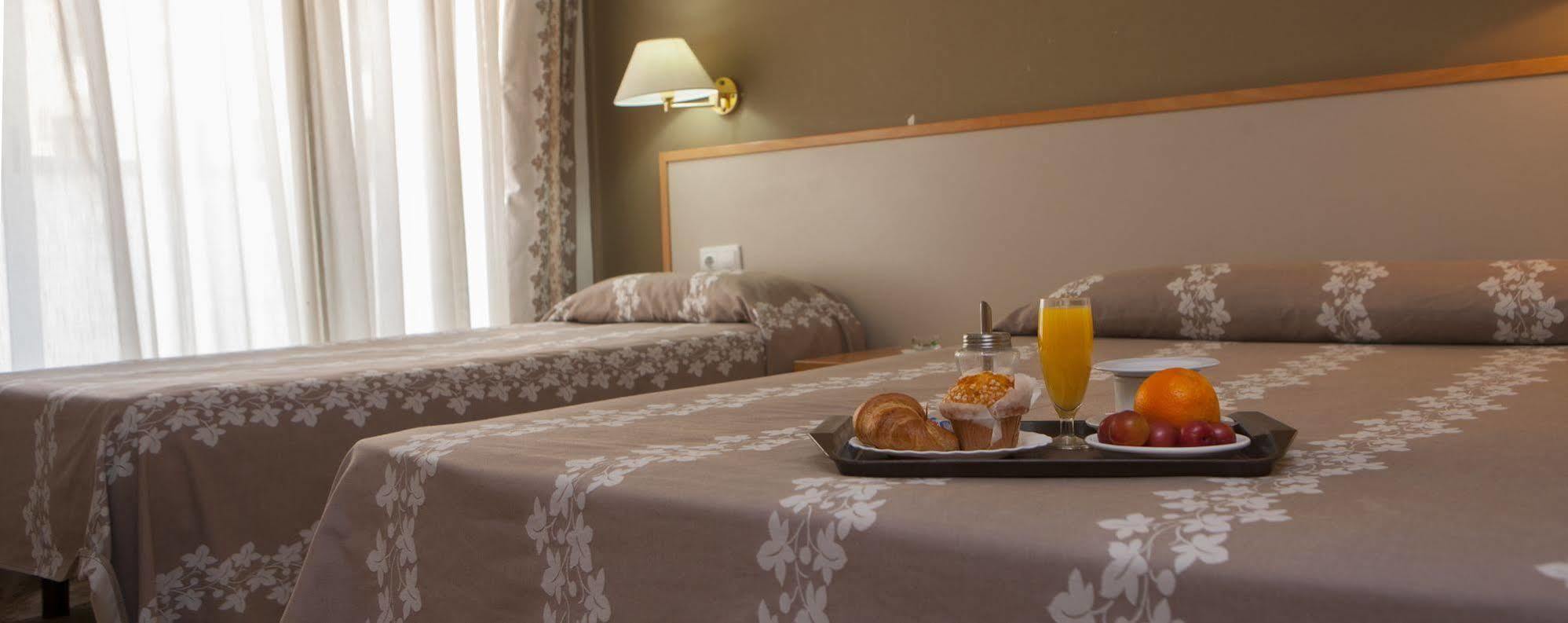 Hotel Cosmos Tarragona Dış mekan fotoğraf