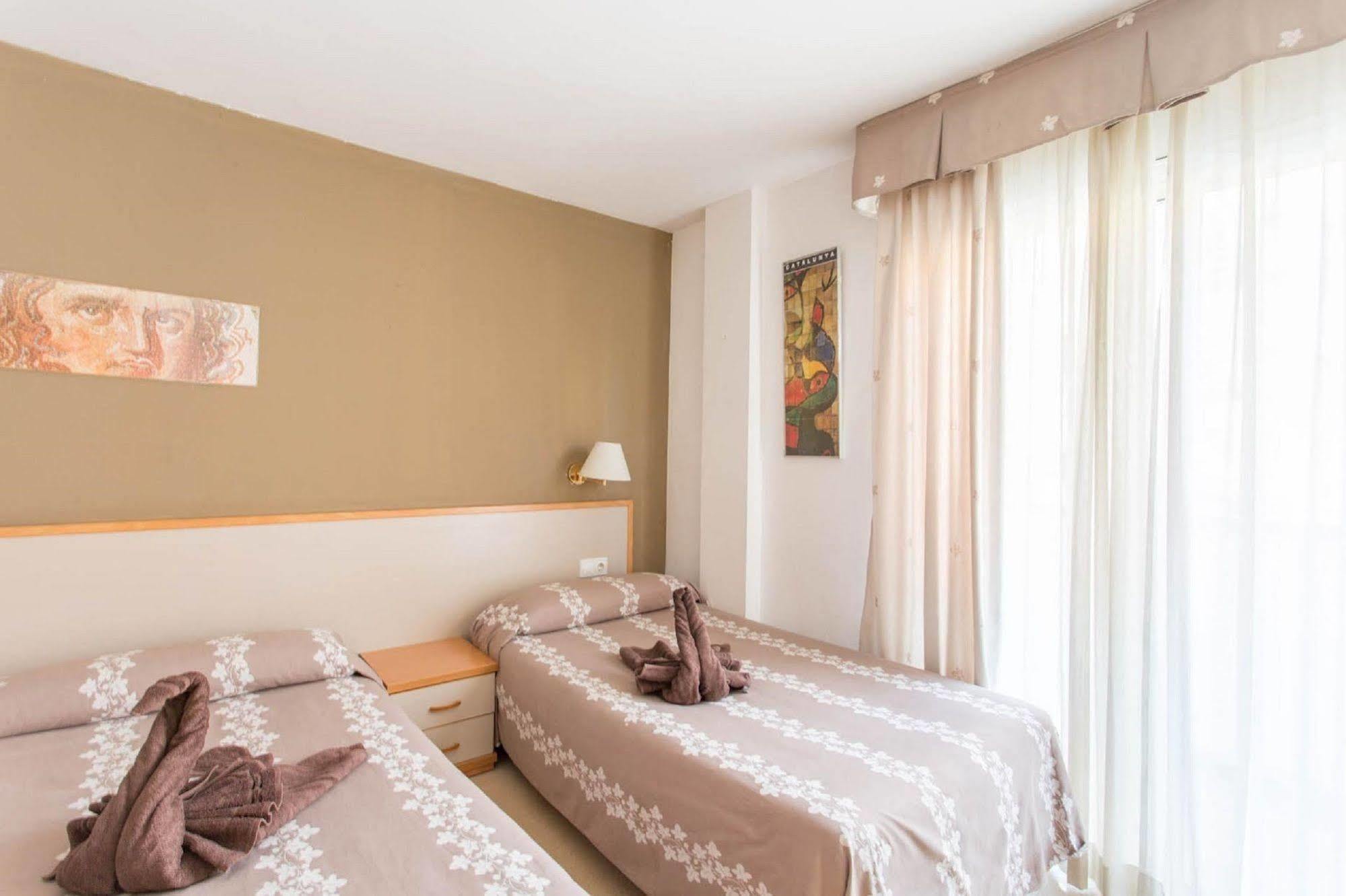 Hotel Cosmos Tarragona Dış mekan fotoğraf