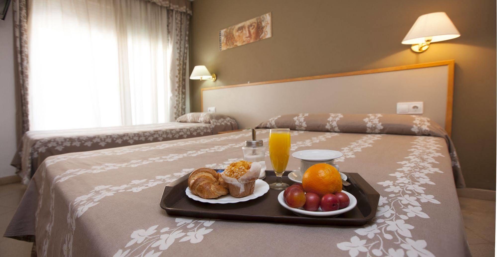 Hotel Cosmos Tarragona Dış mekan fotoğraf